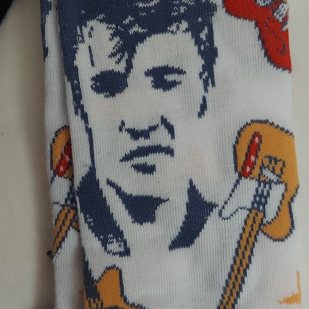 Lot 4 Pair ELVIS Presley Crazy Socks  Crew Graphic Prints NEW One Size 7-12